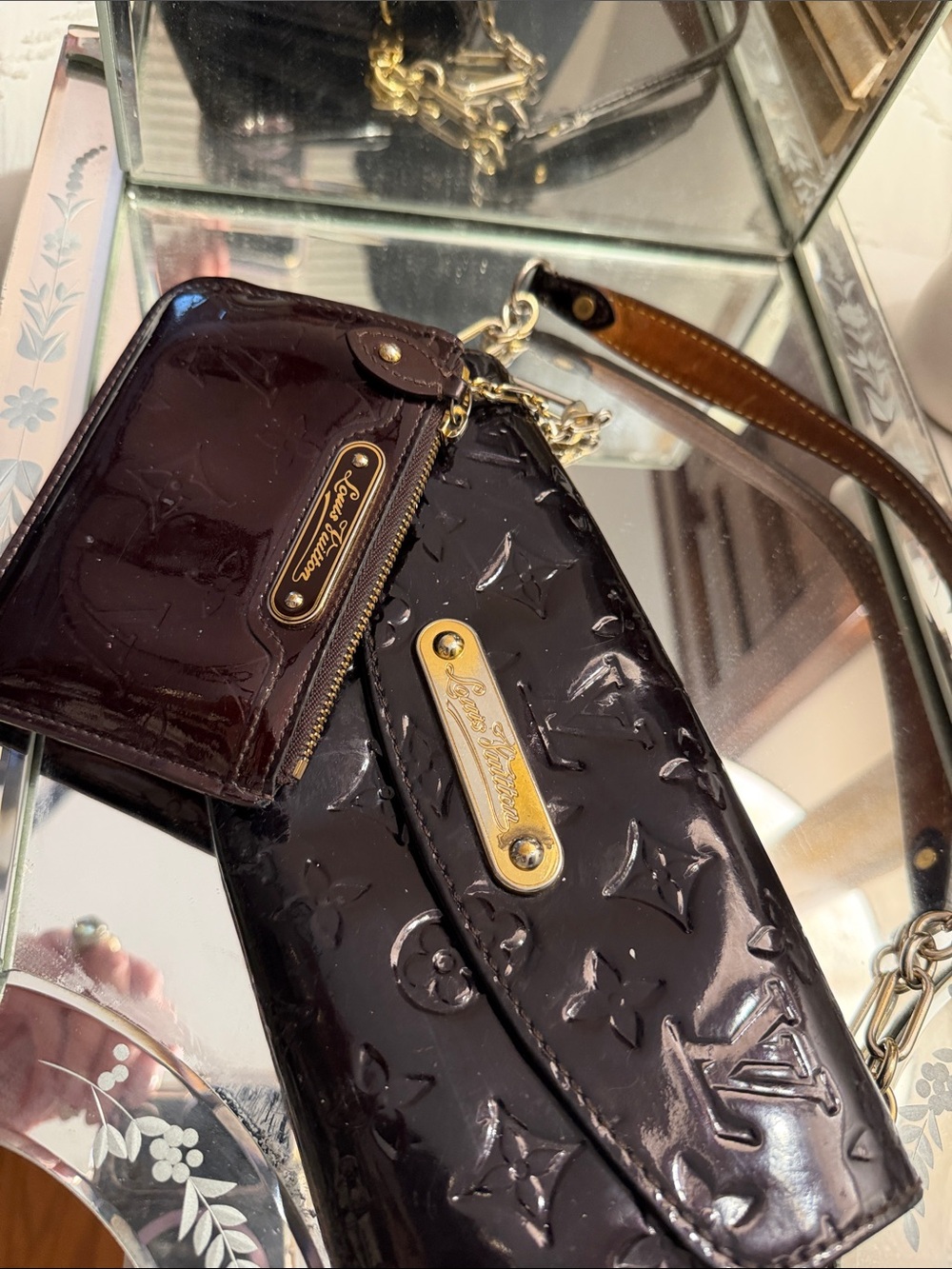 Louis Vuitton Vernis Patent Leather Mini Wristlet in Deep Plum and clutch wallet - Picture 6 of 10